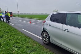 Camper te water bij Broek in Waterland