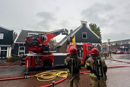 Brand aan Dorpsstraat in Landsmeer