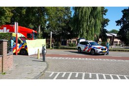 Fietser overleden na aanrijding met vrachtwagen in Volendam