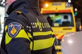 Gladheid leidt tot botsing op N247, één persoon gewond