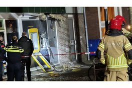 Geldautomaat in Landsmeer zwaar beschadigd na plofkraak