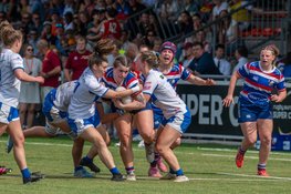 Het damesteam van Rugby Club Waterland heeft afgelopen zaterdag de landstitel veroverd. In de finale waren de Purmerenders met 39-12 te sterk voor AAC.