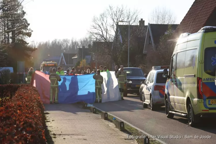 Voetgangster overleden na aanrijding met auto in Den Ilp