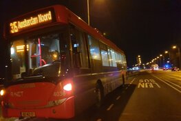 Auto tegen bus gereden op N247