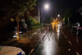 Auto ingereden op groep mensen in Landsmeer