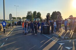 Boeren blokkeren kruispunt &#39;t Schouw