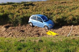Ongeluk op dijk richting Marken