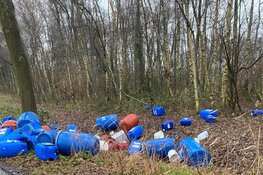 Gedumpt aangetroffen afval in &#39;t Twiske