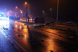 Auto slaat over de kop bij ongeval N247, twee gewonden
