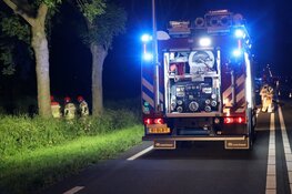 Ravage na ongeluk in Broek in Waterland, inzittenden slaan op de vlucht